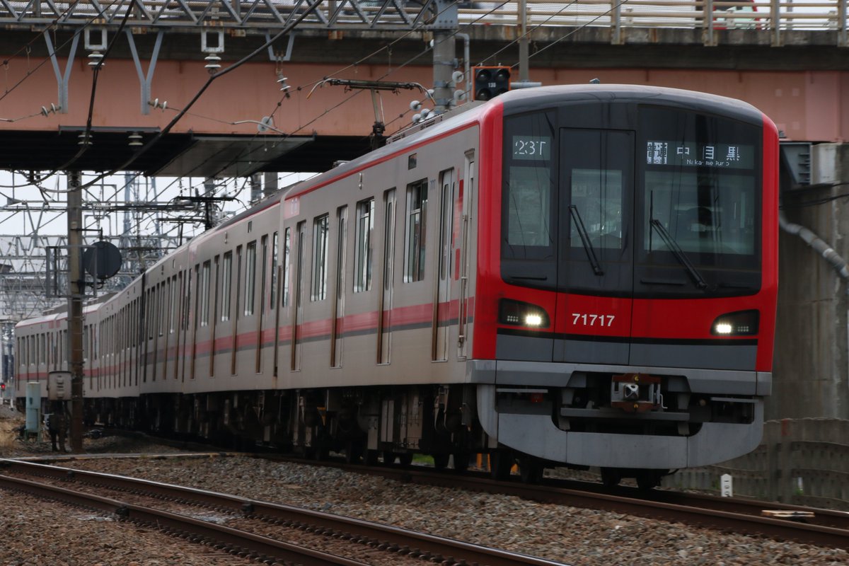 ユコイ A Twitter 21 03 05 金 東武伊勢崎線 北春日部 春日部 区間 1 A1323t 普通 中目黒行き f E1375s 急行 中央林間行き 18f A1312s 普通 中目黒行き f C1355s 急行 中央林間行き 03f 型 8000系 系 東京メトロ日比谷線 東京メトロ半蔵門