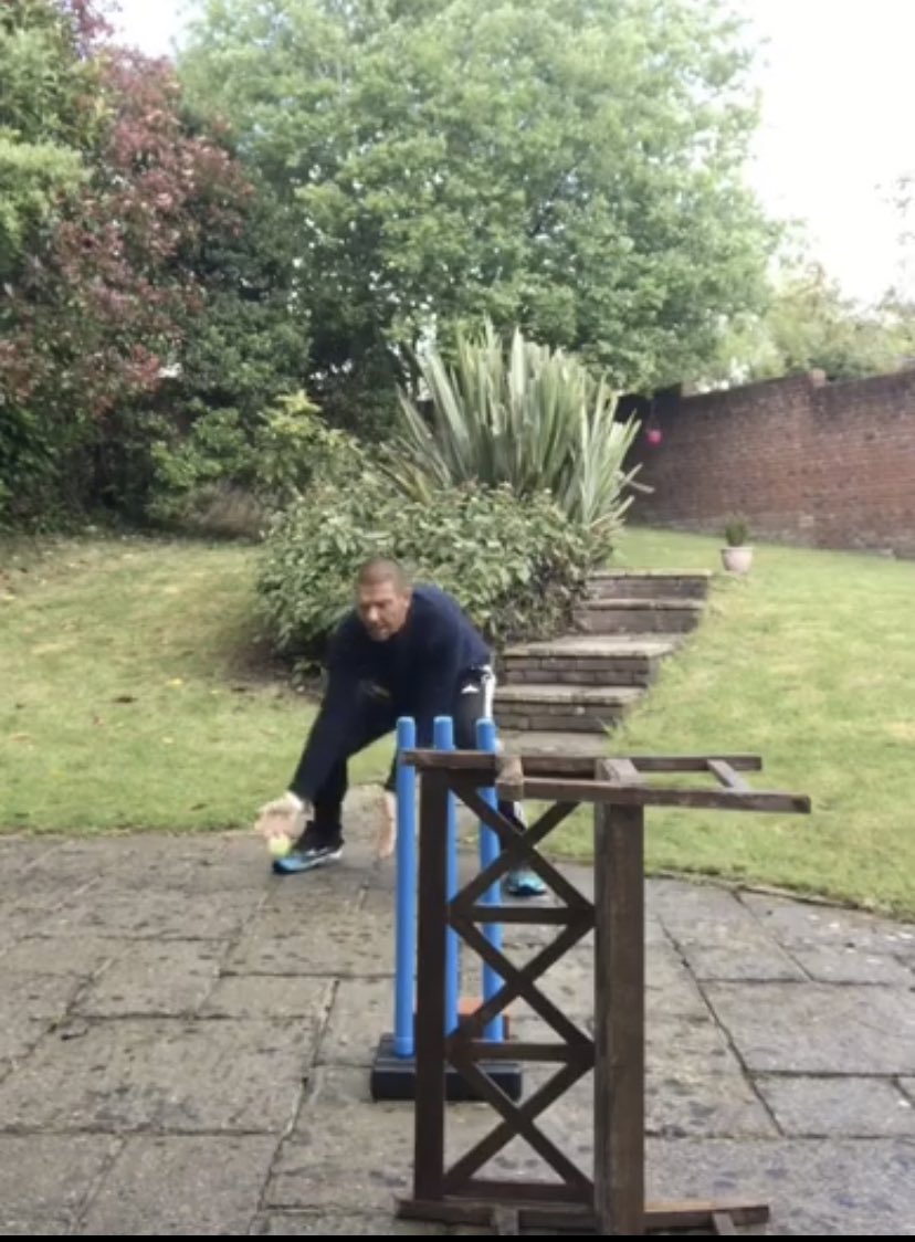 CourtCricket's tweet photo. I’ve just found out the HE went the entire 2020 summer lockdown without knowing about @backandacross #gardencricket.
I wouldn’t have survived without it, but I hope there is no need for a return series this year.
❤️🏏
#cricket #commentaryathome
@surreycricket https://t.co/brW73cnR3S