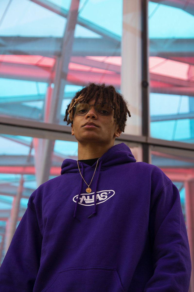AliasClo's tweet photo. STARDUST Hoodie 💫

encore disponible :

https://t.co/5c5st9sxj9 https://t.co/koDjUnHf5H