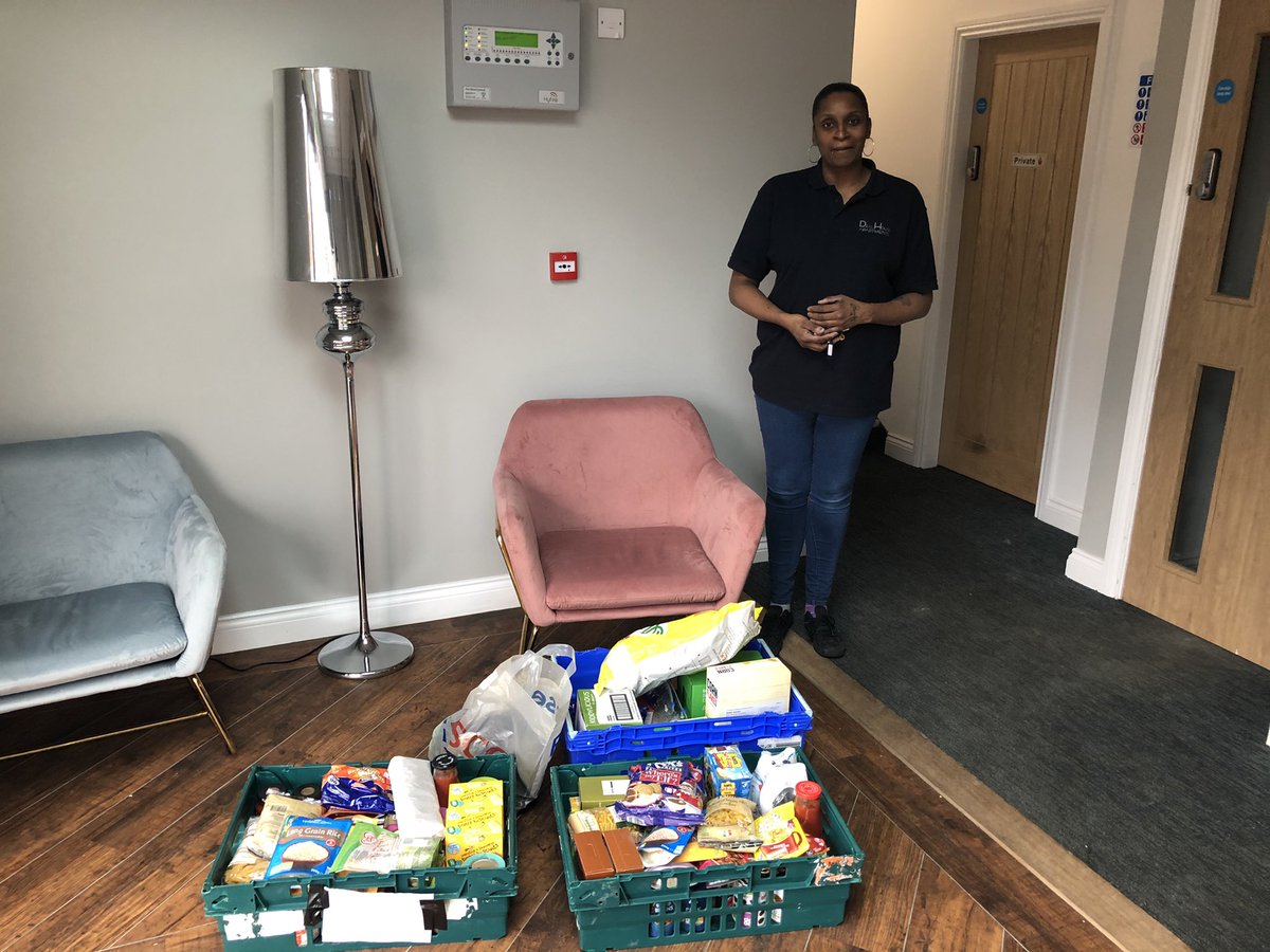 HFFoodbanks's tweet photo. As well as helping private individuals we also help those affected by #DomesticAbuse who have to move  to hostels.  Please help us so that we can help those in real need @Aziz_Hafiz @mnoman46 @oc_kirklees @rohaaminho @HumanityFirstUK @WomenCentreCK @KirkleesMayor @elahi_naeem https://t.co/o7svngtOSn