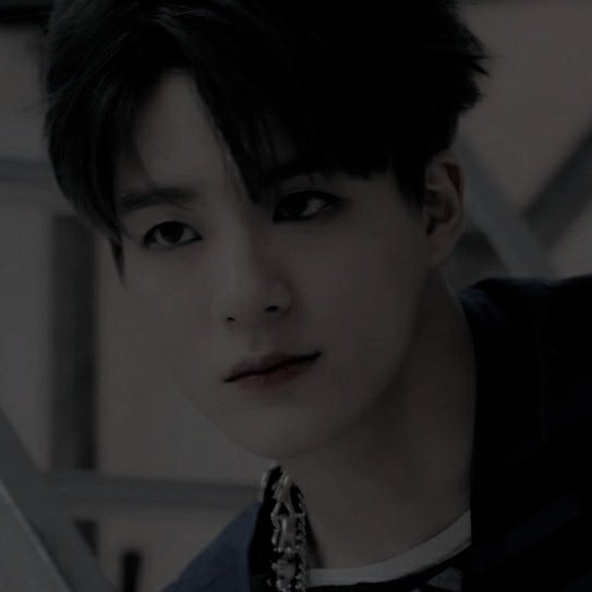 unfoll aja tweet media