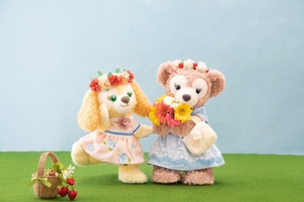 Fashion Press ディズニーシー 花畑で楽しむ ダッフィー フレンズの春グッズ 花柄ワンピのコスチュームなど T Co Ilej7yaf3y