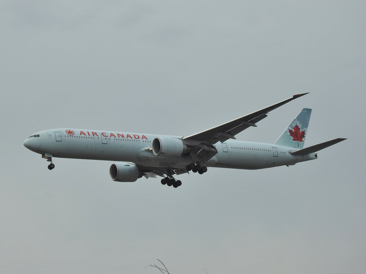 veryboeing's tweet photo. AC #B777 -333(ER) #CFITW and #CFIVM CYYZ https://t.co/RNUggsQj3j