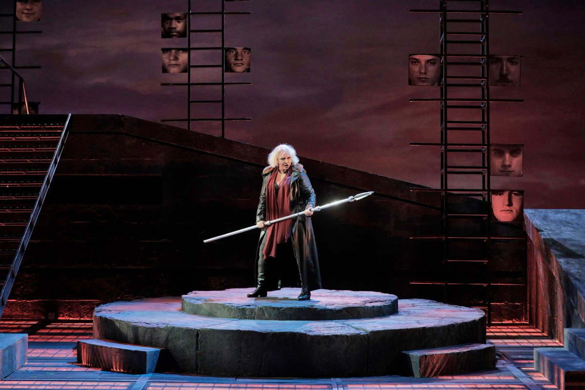 Moonbootica's tweet photo. Watching @SFOpera production of Wagner's Die Walküre #OperaIsOn #RingCycle #Wagner #Opera #RingFestival
https://t.co/MRZgwftywU
Photos by Cory Weaver https://t.co/9skxNirXFz
