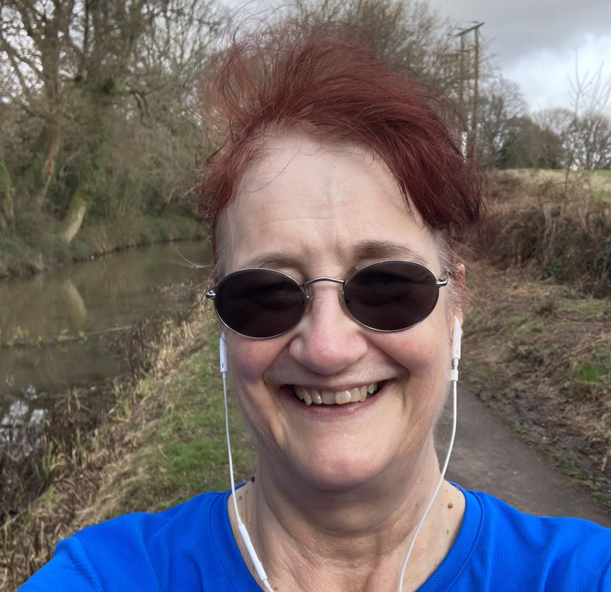 janet_t_55's tweet photo. ...at 2.3 miles, just a tad too far for #ExerciseFromHome...but ideal for #StayLocal 👍 🏴🏴🏴
My first 10k on the flat! #CouchTo5k #10k #LoveParkRun #NotParkRun #Running #SlowJog #canal https://t.co/GqUvoisEHd