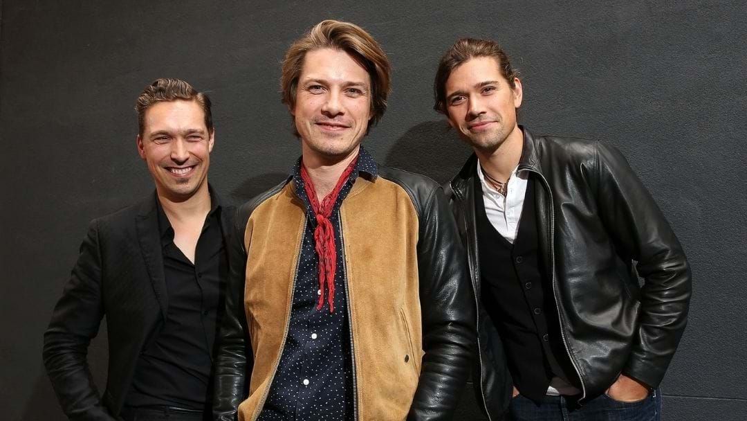 Happy Birthday Taylor Hanson 