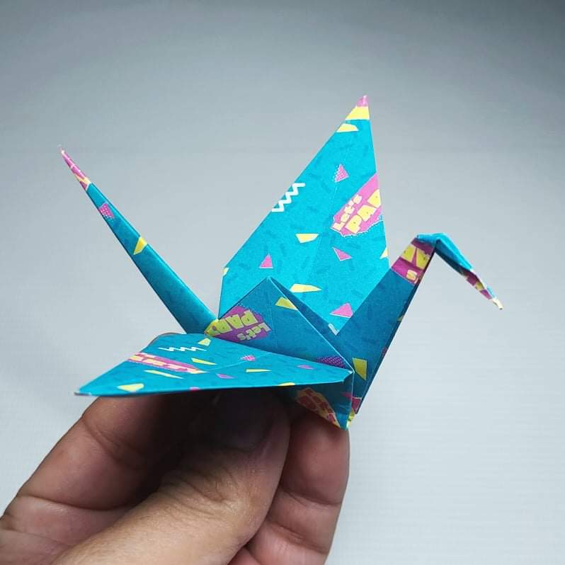 sarjigami's tweet image. HOW TO FOLD A PERFECT CRANE!😊👇🔥
youtu.be/BHupB4S5Cqg

#artoftheday #papier #paperdecor
#coolart #artspotlight #artdaily #origamiarts #manualidades
#cocotologia #Origami #Origamiarts #paperartist #paperflorist #origamifun #beautiful #diycraft #art