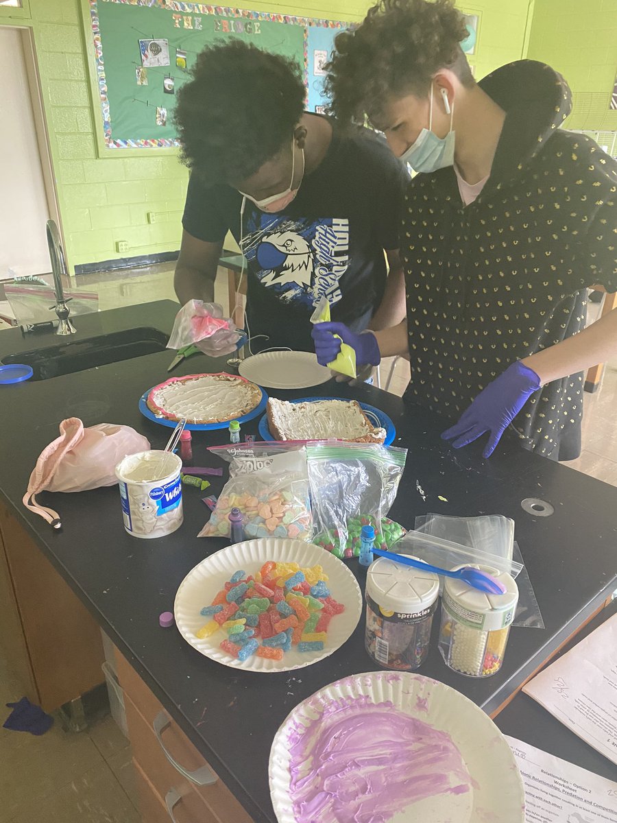 Jessica Knight tweet media