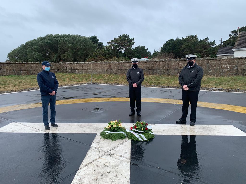 Today's wreath laying ceremony on the Helipad in Blacksod, to mark the 4th Anniversary of the tragic accident of R116.
Go Mairidís Beo 
#IRCG 
#R116