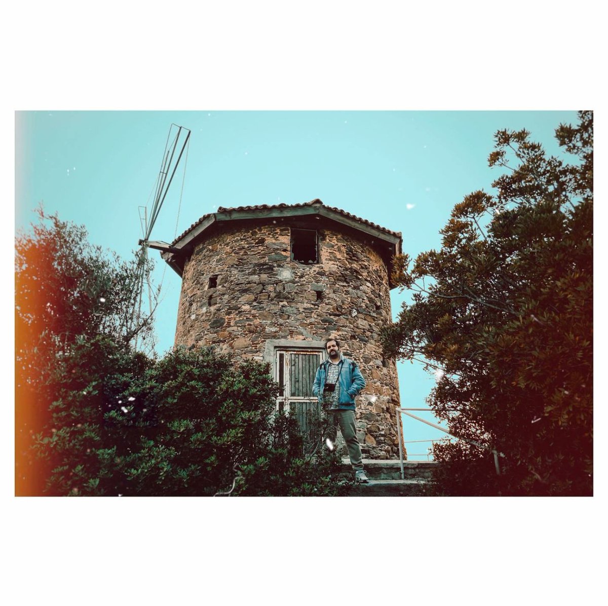 Xochitl71467638's tweet photo. 🆕️ #Samiaksu7 

" Modo turista " 

#SefirinKızı #Nedret https://t.co/xPlWnxkM3G