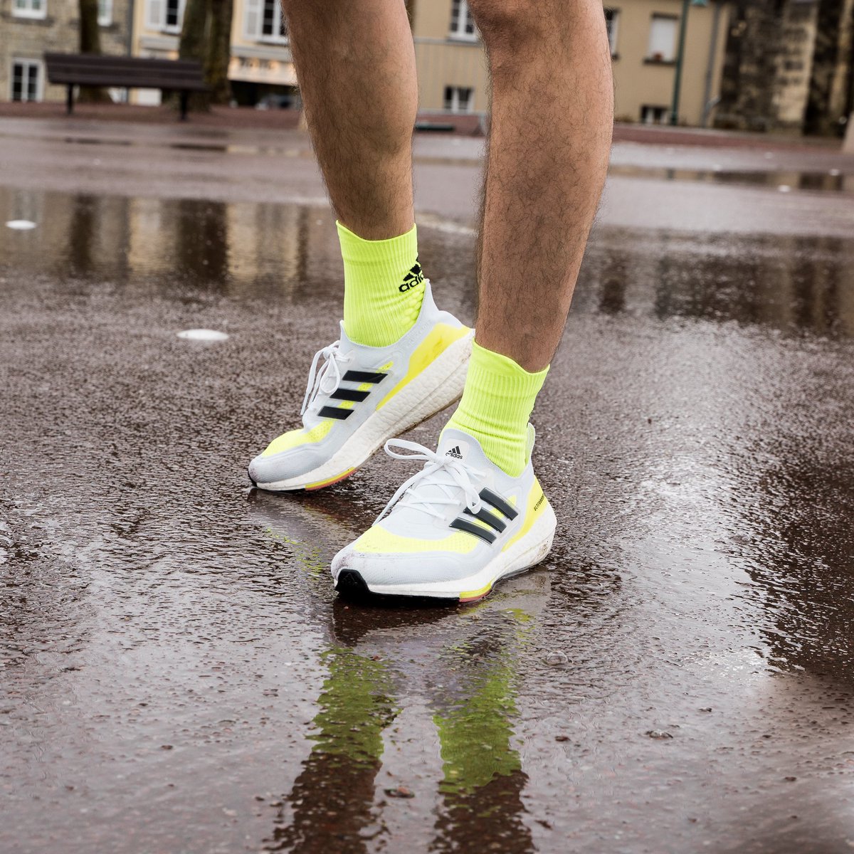 DomingoTV's tweet image. Vous avez 10 minutes pour essayer de deviner le temps exact sur la course ! Les 5 plus proches gagneront une paire d’Ultraboost 21 grâce à @adidasFR ! 
En cas d’égalité, c’est ceux qui auront deviné le plus rapidement qui remporteront leur paire, annonce des gagnants demain !