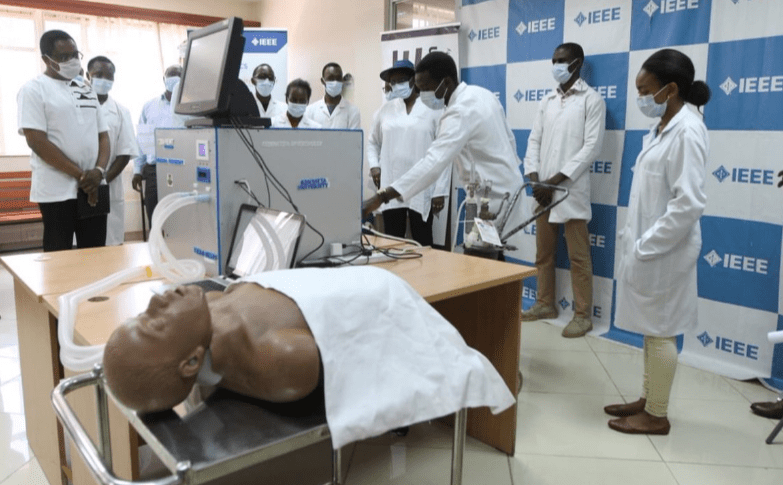 citizentvkenya's tweet photo. 16 Kenyatta University students who developed a ventilator yet to get approval https://t.co/3XHczTpJC0 https://t.co/PPn0RZKgeK