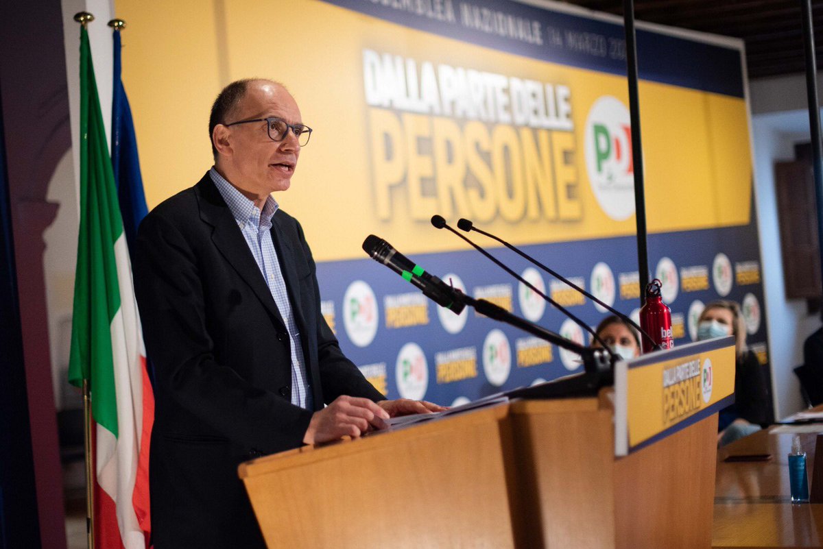 EnricoLetta's tweet photo. Saluto tutte le democratiche e i democratici, le idee che ho esposto all’#assembleaPD le posterò a breve qui in una serie di tweet e soprattutto le discuteremo insieme nelle prossime 2 settimane. Domani pubblicheremo un vademecum su come farlo e poi ci rivedremo in Assemblea! https://t.co/lA5dof2kOO