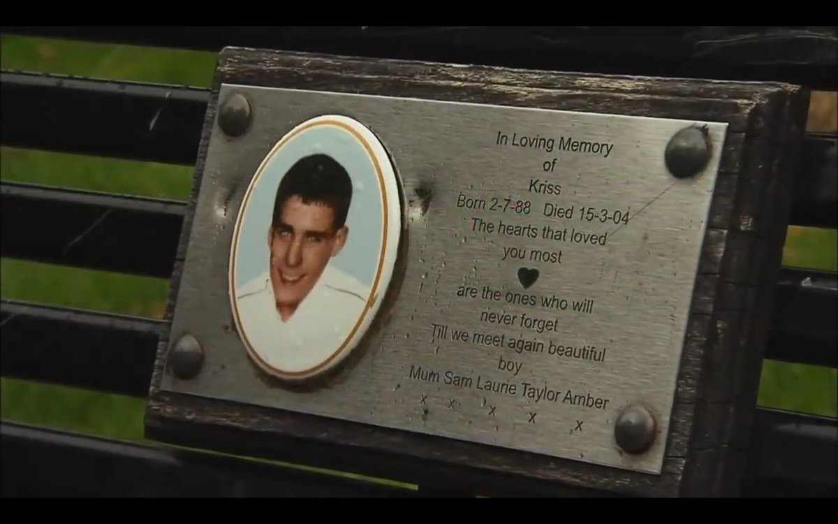 KeyserSosse's tweet image. March 15th marks 17 years to the day since Kriss Donald, an innocent teenager, was kidnapped in Glasgow, before being horrifically murdered by a gang of cowardly Muslim men.

Lest we ever Forget this poor young boy, murdered because he was white 🏴󠁧󠁢󠁳󠁣󠁴󠁿♥🙏