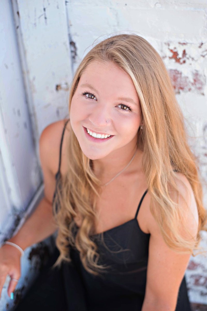 Zeeland West Girls Basketball tweet media