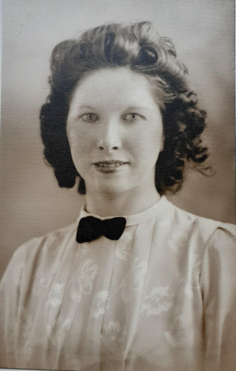 2busy2bhere's tweet photo. and remembering my brilliant, beautiful mother Sadie
who loved her work as Snr Midwife
and all her working life helped develop services for women in two hospitals.
#NHS
#midwivery
#nhspayrise https://t.co/5DBkJWugbF