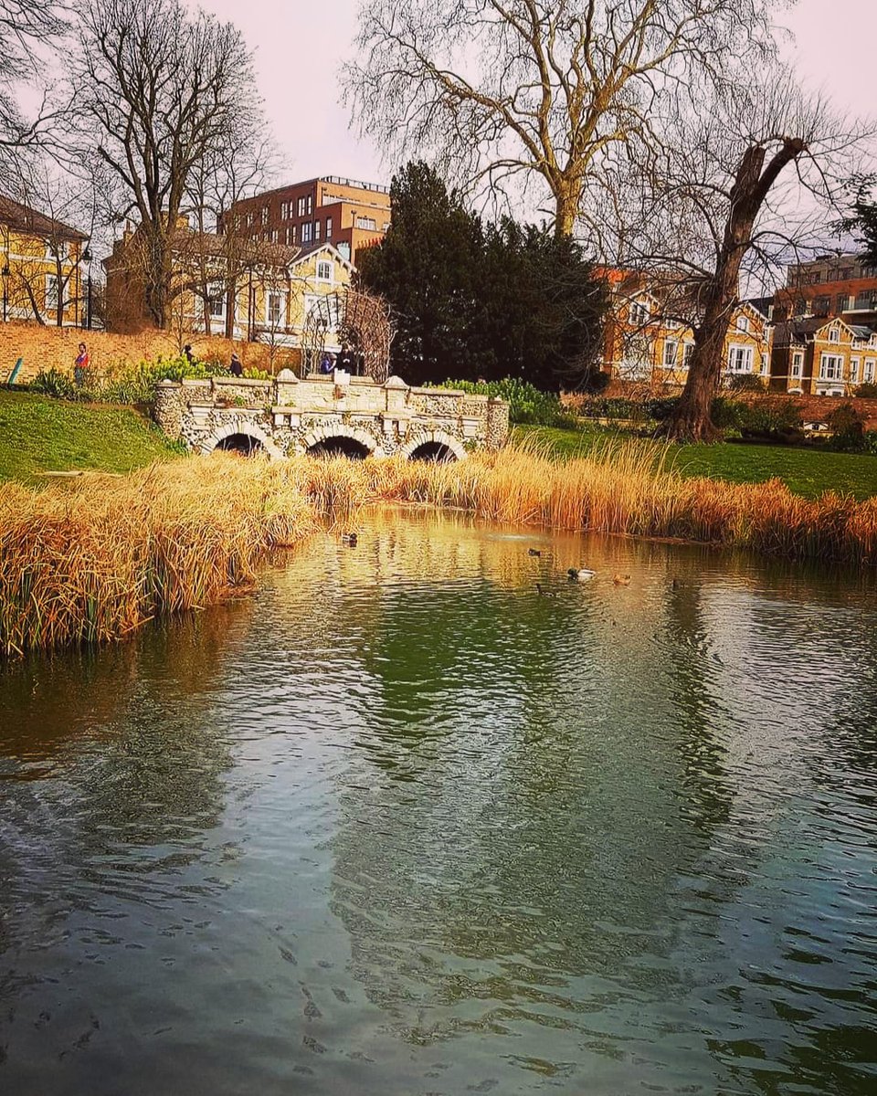 A lovely stroll on this beautiful Sunday! 

Happy Mother's Day to all the beautiful mums. God couldn't be everywhere so he sent mums to look after his children. Every mum is special. Treasure them! ❤🌹❤🌹❤🌹