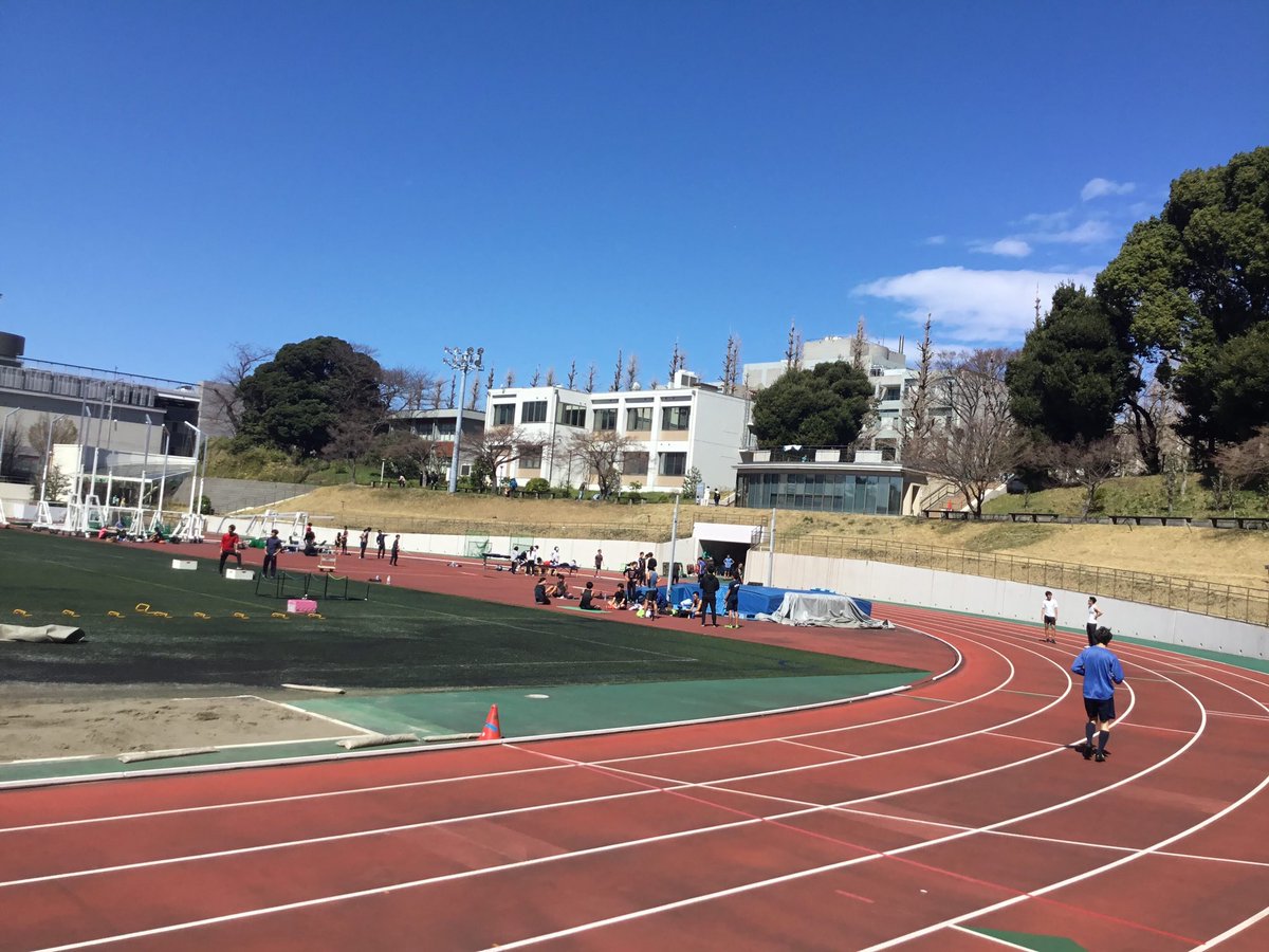 BeyonD24587019's tweet photo. 本日は日吉競技場にお邪魔しました！

#マスターズ日本記録
#100m
#SD速くなりたい
#社会人陸上の輪を広げたい
#陸上

【本日のメニュー】
バトン流し
バトン合わせ
SD
120×3(95%) https://t.co/RPRZVxtMtb