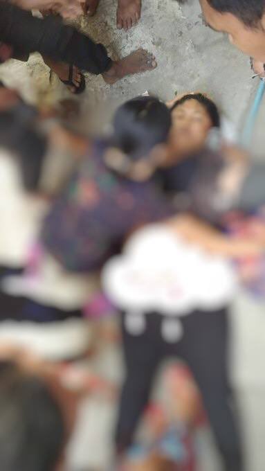 MilkTeaMM_MTAM's tweet photo. Tw //death
MANDALAY📍A woman was shot to death to her head at 41x85 street. At least 6 people are also Injured at around 6pm. 
#WhatsHappeningInMyanmar 
#Mar14Coup #MilkTeaAlliance #OpCCP https://t.co/SDcCYaskFh