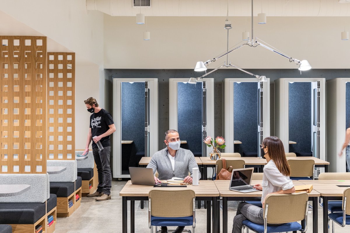 WeWork's tweet photo. Adapting existing office layouts to promote social distancing rules means reimagining the traditional workspace design. β‘
More on how to effectively implement these layouts at https://t.co/XLidOogSs2. #wework #weworksf https://t.co/kcfxMTAJMg