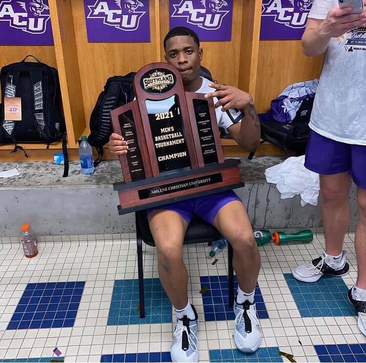 Kansas City Missouri native Damien Daniels leads his team to a Southland Conference Championship!! Congratulations! 🎯