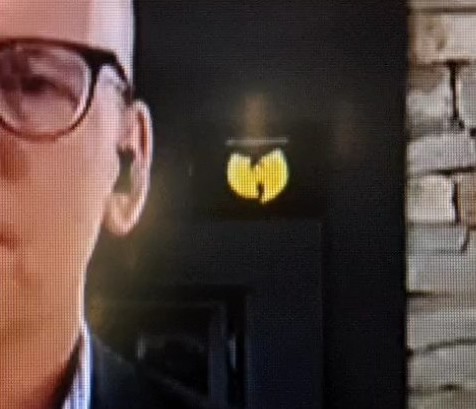 dawamo's tweet photo. @jheil what's that over your shoulder? https://t.co/XmSJKYatjr