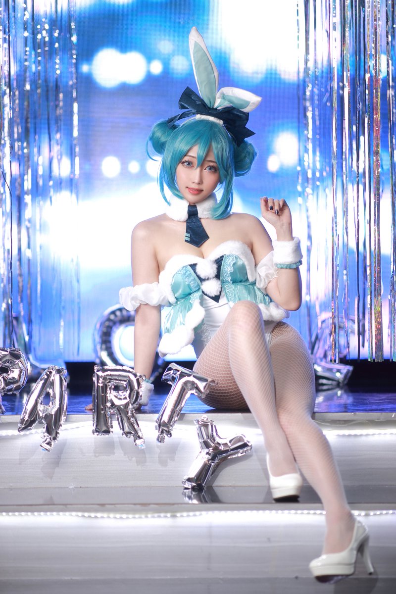 初音ミク 白うさぎver コスプレ衣装 ウイッグ付 白バニー コスプレ