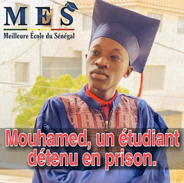 Makhfouss2's tweet photo. Une forte sensibilisation doit ce faire sur le cas de Mouhamed. Ils doivent vraiment être libérés et j’en suis sûr que beaucoup de Mouhamed méconnues sont dans les prisons arrêtés lors des Manifestations. Ils faut qu’on continue à parler sur eux pour qu’ils soient tous libérés. https://t.co/rXLLBTgLE0