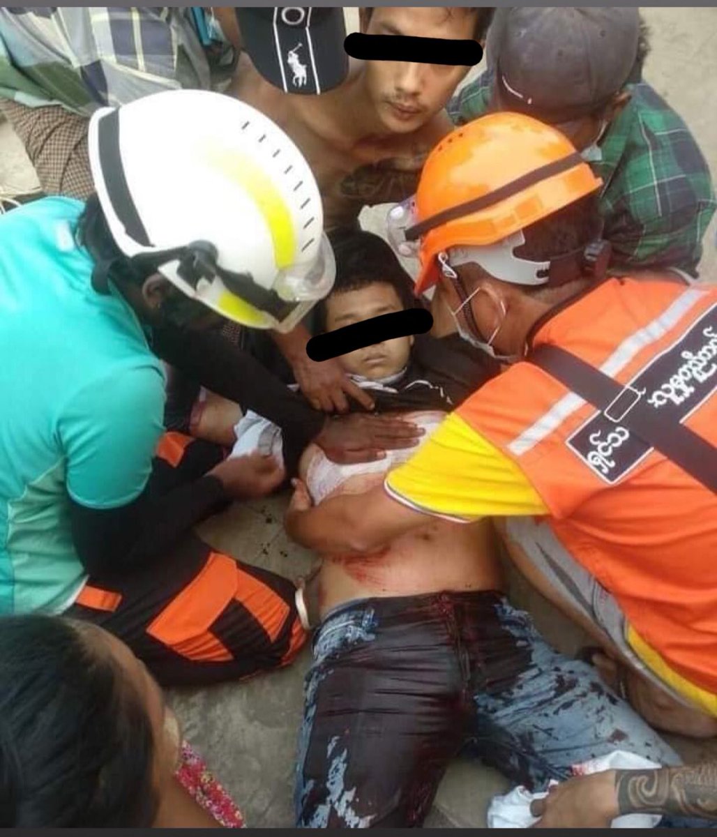 South-Dagon(Red-Code)📍Terrorists continuously shooting with Machine Guns. Electrity is also cut off,Over 30 People are badly wounded. 3 people are Killed so far. 
#WhatsHappeningInMyanmar
#Mar14Coup #MilkTeaAlliance #OpCCP