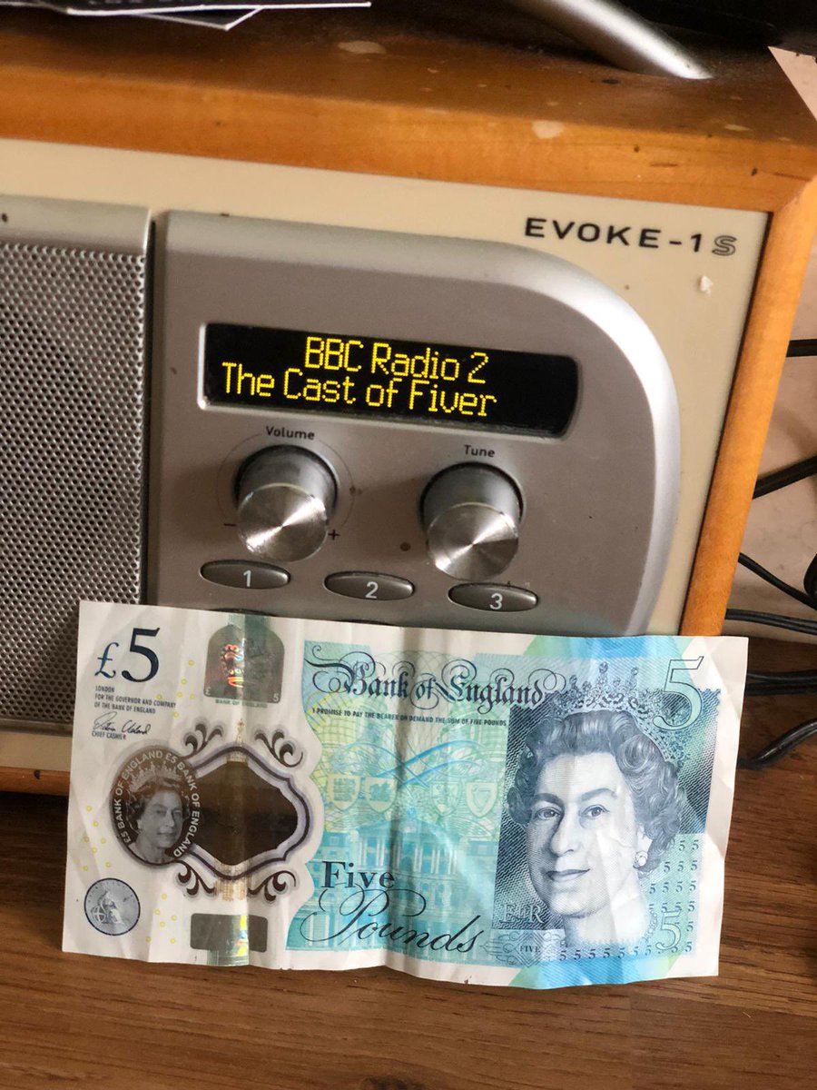 FiverMusical's tweet image. 🎉 A massive thank you to @elaine_paige for playing MY DAY on @BBCRadio2 just now! 🎉 

Didn’t Dan sound epic?? If you haven’t listened to the album, check it out now fivermusical.co.uk/links 🙌 special thanks to @jessrickson ⭐️