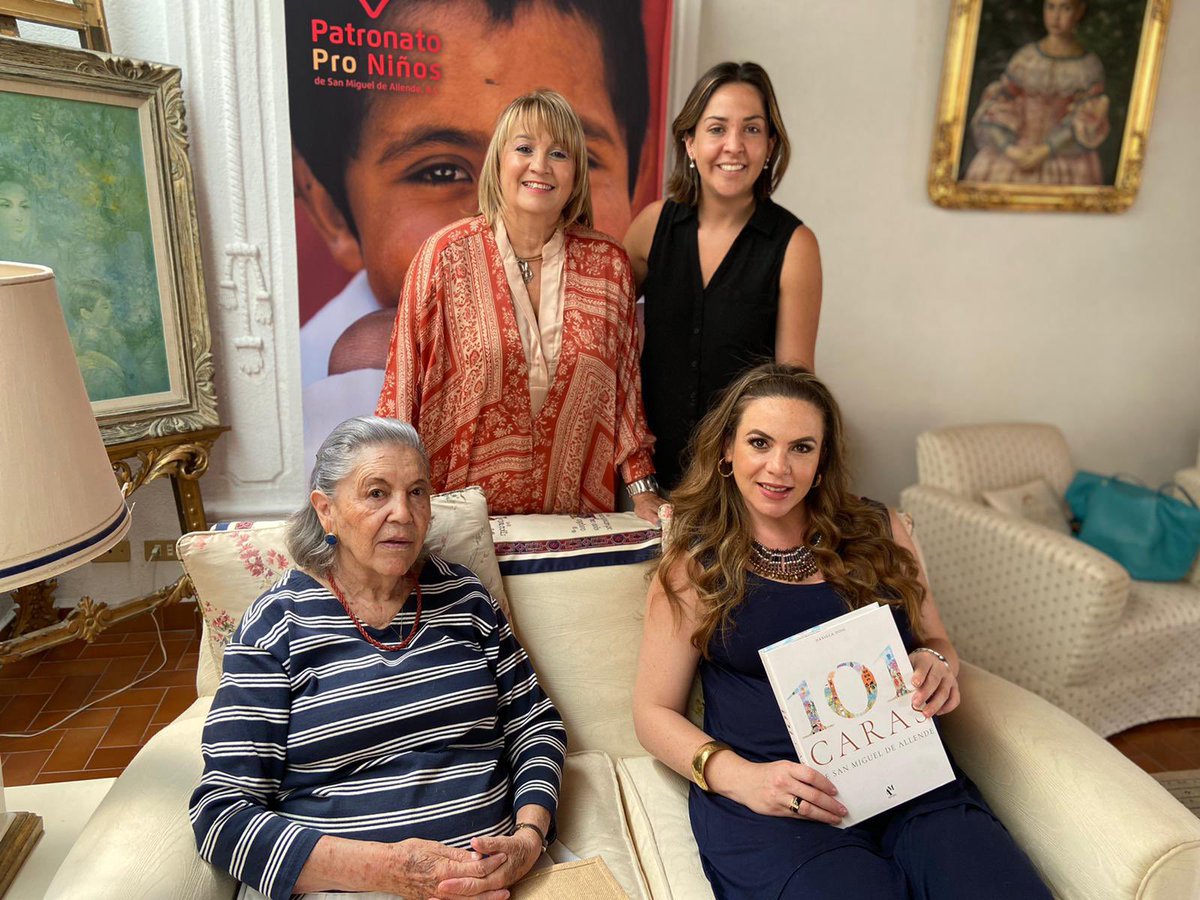 DoigDaniela's tweet image. Este #MesDeLaMujer y en conmemoración a María Williams, fundadora de #PatronatoProNiños , donamos 50 libros para ayudar a los niños con #epilepsia. $45MP que beneficiarán a muchas familias sanmiguelenses.