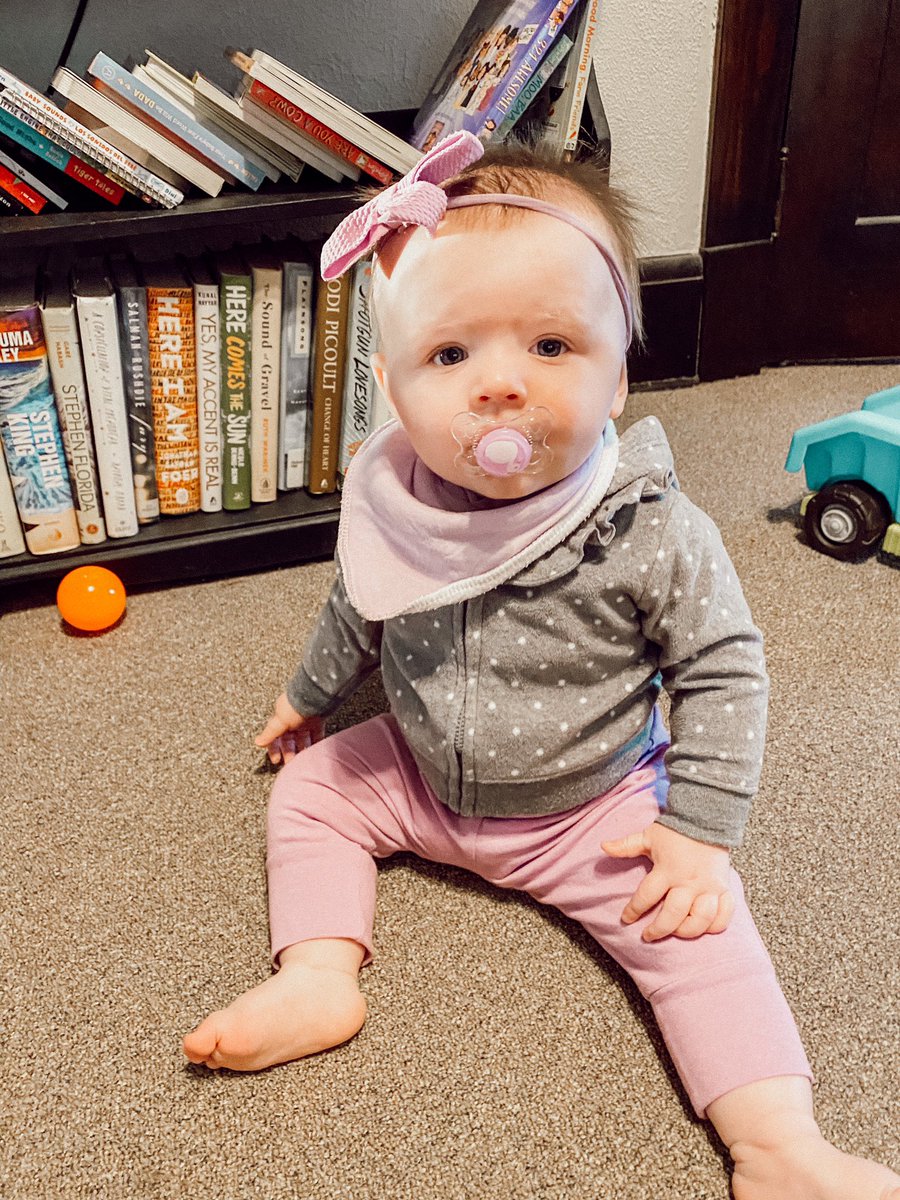eriintiighe's tweet photo. It’s #DressForSTEM Millie is wearing her purple in honor of her favorite female scientist @KayleeWendt! She says thanks for teaching me about🌤⛈❄️💨🌈 https://t.co/RZzNX8wyXr
