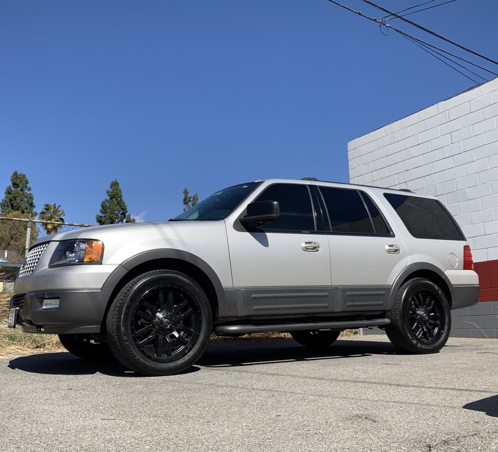 My <a href="/Ford/">Ford Motor Company</a> #EXPEDITION sitting on 22” <a href="/FuelOffroad/">Fuel Offroad</a> #wheels wrapped in <a href="/LexaniTire/">Lexani Tire</a> and tinted all around with the best in the game #DubIR #windowtint 🔥🔥🔥🔥🔥🔥🔥