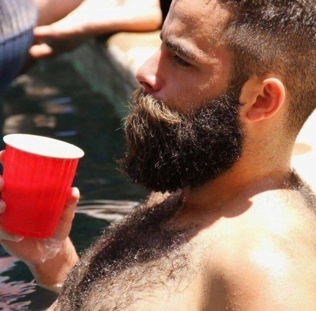 3 pic. ??Sunday???♂?#hairsome #hairychest #hairygay #hairyfan #scruff #beardedhomo #beard #hairymen #gay