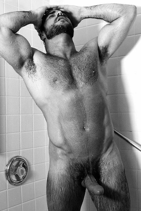 ??Sunday???♂?#hairsome #hairychest #hairygay #hairyfan #scruff #beardedhomo #beard #hairymen #gay #hairyman