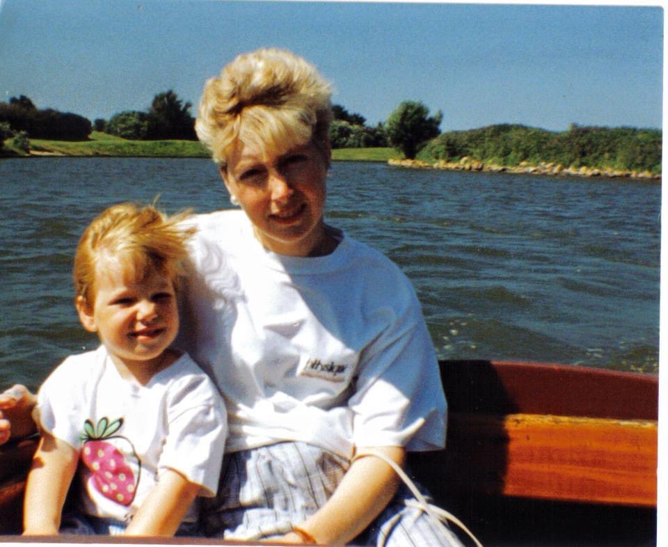 BarkMediaGroup's tweet photo. Here is one of me and my mum back in the day! I want to say a huge thank you for everything you have done for me and I am lucky to call you my mum!We want to give a huge shout out to all the mum's out there today and not forgetting the ones that can't be with us today #MothersDay https://t.co/tbfaWql90Z