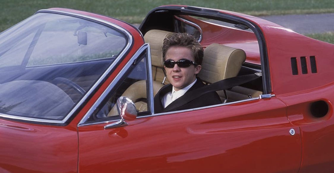DiscussingFilm's tweet image. 18 years ago today, ‘AGENT CODY BANKS’ released in theaters.