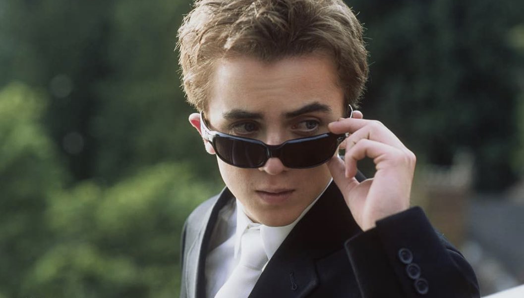 DiscussingFilm's tweet image. 18 years ago today, ‘AGENT CODY BANKS’ released in theaters.