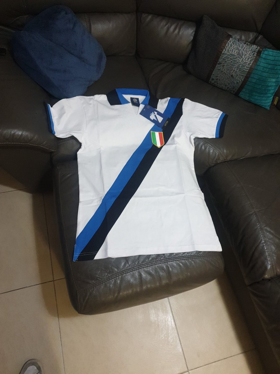 Arrivata.... Grazie #LaVoceNerazzurra... Forza Inter ragazzi!! <a href="/FrancescaCphoto/">Francesca C.</a> <a href="/FrancescaCphoto/">Francesca C.</a> <a href="/impusino/">Salvatore Impusino (La Voce Nerazzurra)</a> <a href="/IononDevo/">J.S.Veron - 540 giorni e Ausilio fuori dall’Inter</a> #Inter #amala #fcim <a href="/Inter/">Inter ⭐⭐</a>