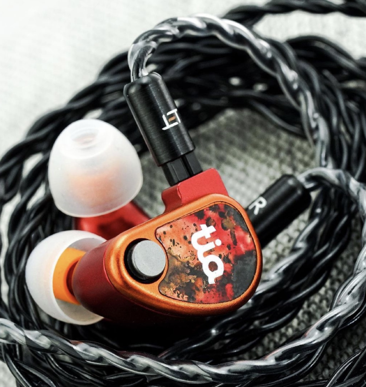 64 Audio Your Music But 18x More Clarity U18t 18driver Letsgoaudio T Co Vgm3xi2gbi Twitter