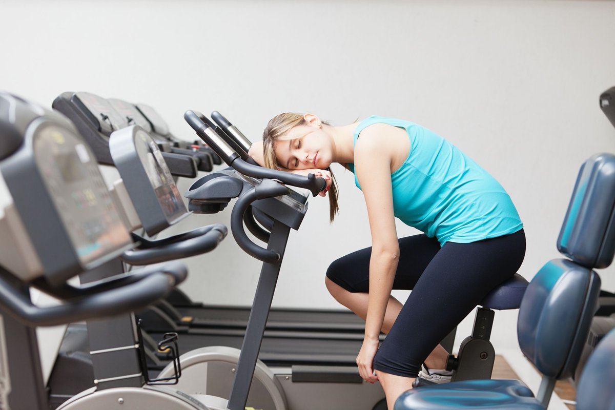 HarvardHealth's tweet photo. For a long time, the implicit message about fitness has been that it only counts if you are doing it with certain clothing, shoes, equipment, and facilities. This can make people feel that #exercise isn't for them: https://t.co/LbM90PYHlJ #HarvardHealth https://t.co/nsGExBrYhC