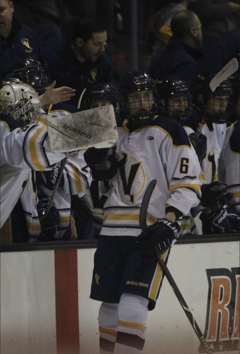 Senior Spotlights Steven Armstrong (2002)

-Quickness
-High IQ
-Heavy Shot

Steven was a Post-Graduate this year for the Griffins. Best of luck in the future Steven! #thankyouseniors #Rollgriffins <a href="/stevenarmy63/">Steven Armstrong</a>