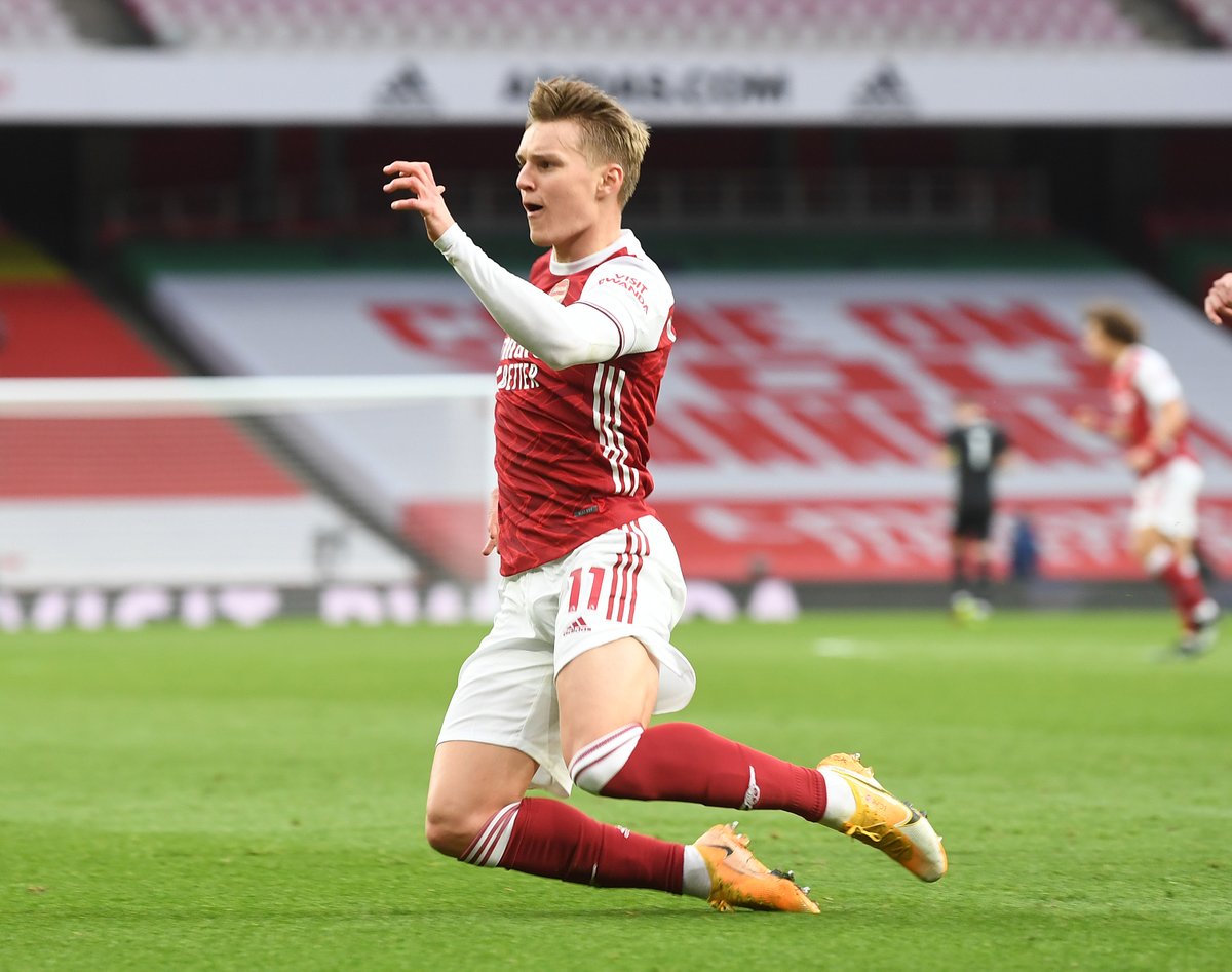 Arsenal tweet picture