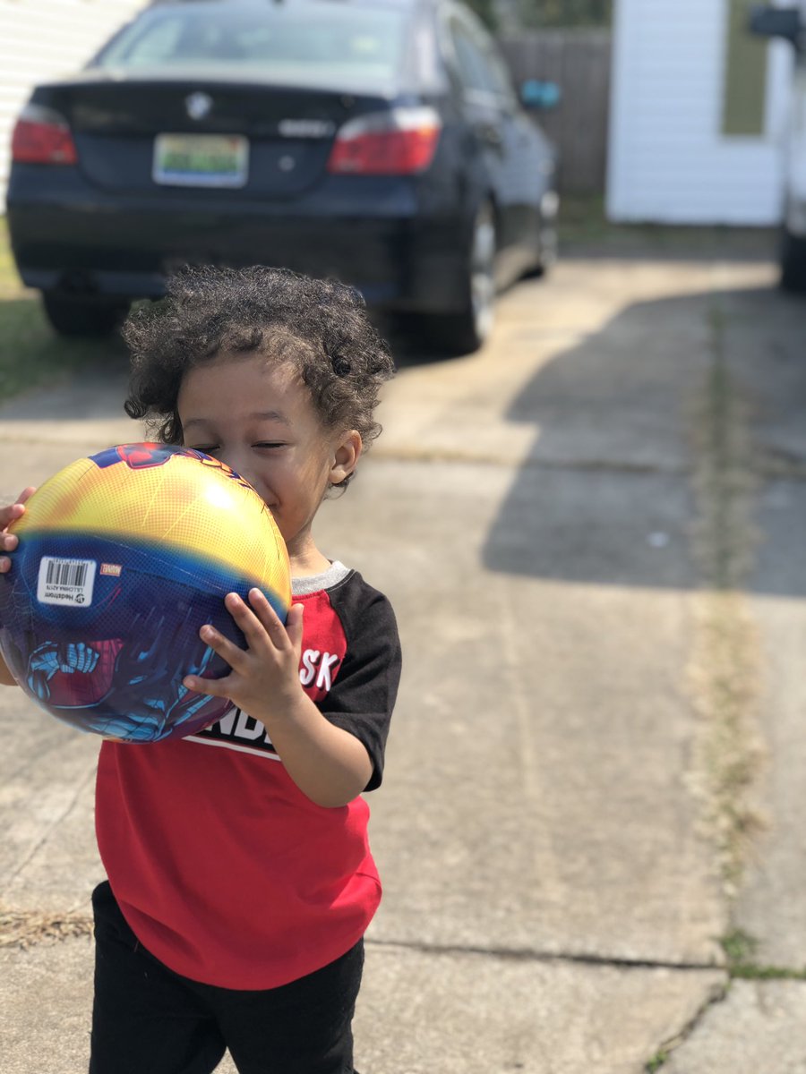 DaddyKey_305's tweet photo. Sunday Funday 😅😎 https://t.co/ODqOZJeyNM