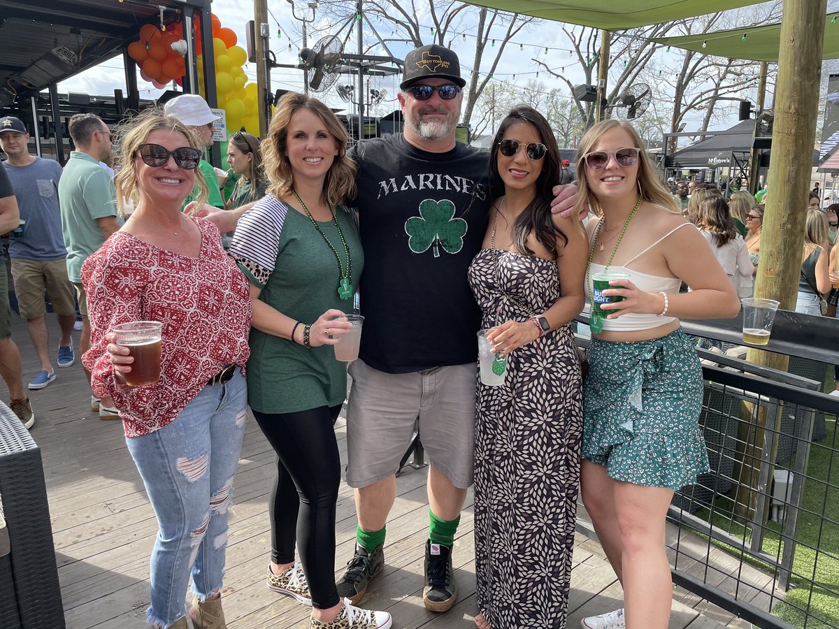 usmcaggie's tweet photo. Had a good time celebrating #PaddysDay @McIntyresHOU #texasisopen #packed #goodtimes #goodpeople https://t.co/7lueAu7nug