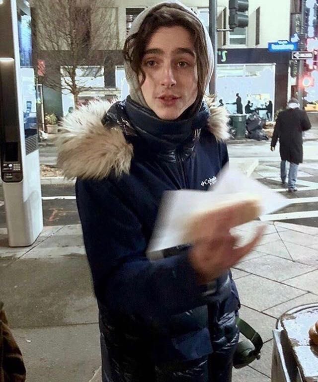 tchalamet256's tweet photo. this jacket tho🥰 https://t.co/XpMDx2ulmM