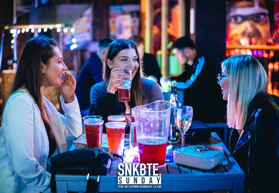 SnakebiteSun's tweet image. One week closer to nights like this again 🐍❤

Follow us on Insta 👉 instagram.com/snakebite_sund…