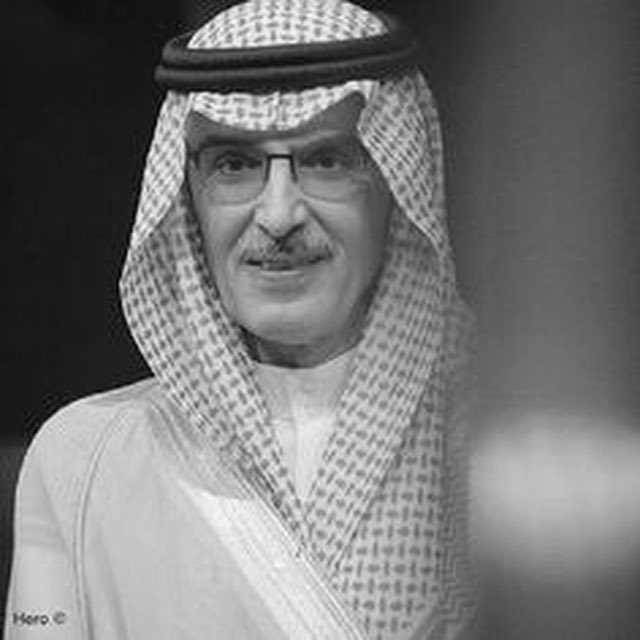 لا تخاف من العتب ، مافي جفني الا الوله 
مرّني متى تحب ، اصعب الحب أجمله💙