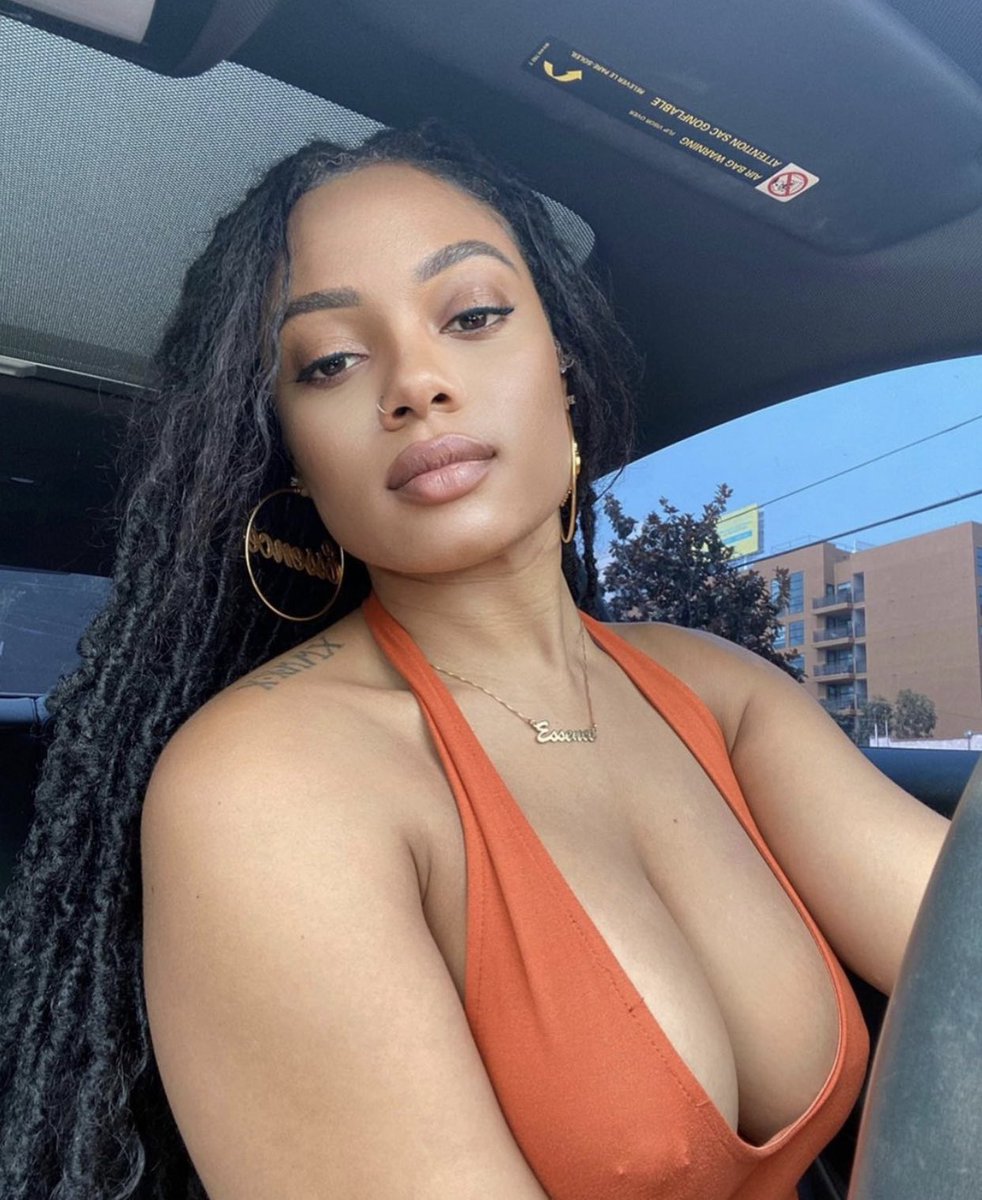 AfroStunnerz's tweet photo. Cruise control https://t.co/nCcRRzXNCU