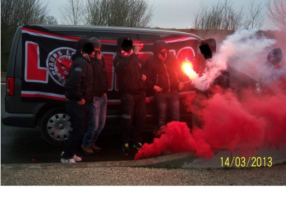 Belerofonte48's tweet photo. Aquele away especial.
Ir de Londres a Bordéus, ver o jogo e regressar a Londres em pouco menos de 40H.
(Quando chegámos a Calais, os 15L de vinho já tinham esgotado).
#dv82
#dvl06 https://t.co/5yIMFQEekw